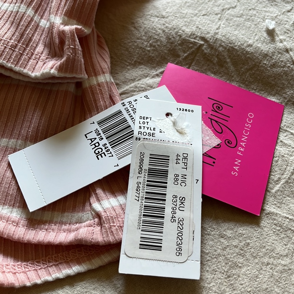 Spring Top - Picture 2 of 5